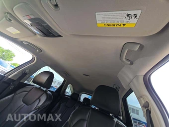 2024 Kia Sorento S – miniatura 8