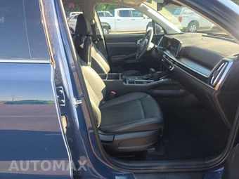 2024 Kia Sorento S - miniatura 8