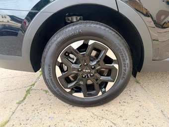 2024 Kia Sorento S - miniatura 18