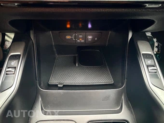 2024 Kia Sorento S - miniatura 24