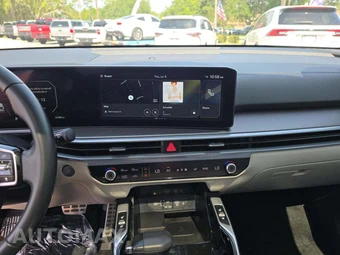 2024 Kia Sorento SX - miniatura 10