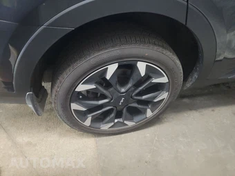 2024 Kia Sorento X-Line EX - miniatura 5