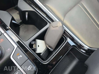 2024 Kia Sorento X-Line SX - miniatura 8