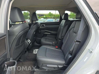 2024 Kia Sorento X-Line SX - miniatura 13