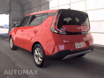2024 Kia Soul LX - miniatura 8