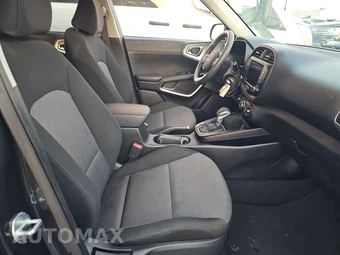 2024 Kia Soul LX - miniatura 8