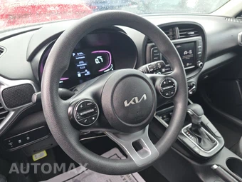 2024 Kia Soul LX - miniatura 10