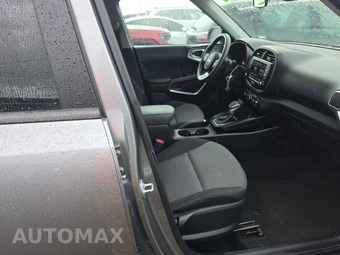 2024 Kia Soul LX - miniatura 8