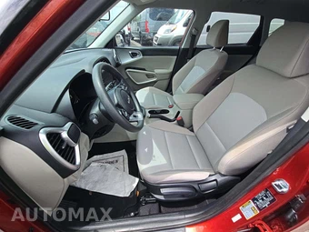 2024 Kia Soul LX - miniatura 6