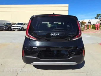 2024 Kia Soul LX - miniatura 4
