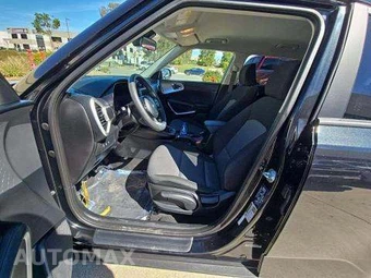 2024 Kia Soul LX - miniatura 7