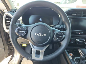 2024 Kia Soul LX - miniatura 10