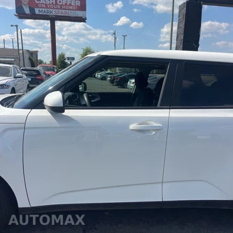 2024 Kia Soul LX - miniatura 3