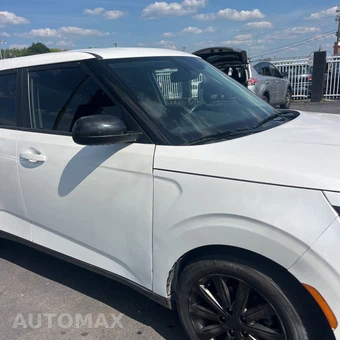 2024 Kia Soul LX - miniatura 8