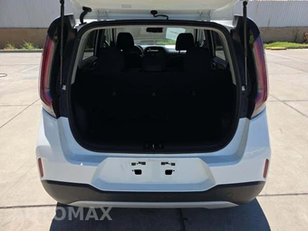 2024 Kia Soul LX - miniatura 11