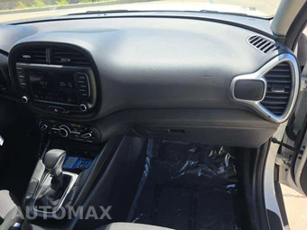 2024 Kia Soul LX - miniatura 16