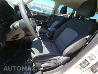 2024 Kia Soul LX - miniatura 3