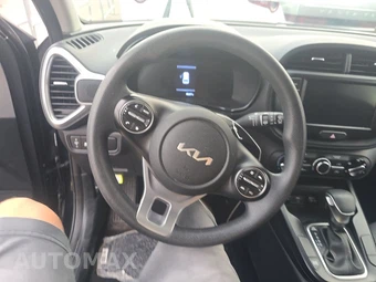 2024 Kia Soul LX - miniatura 10