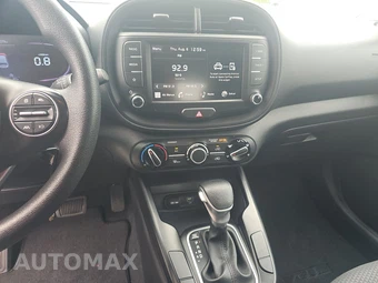2024 Kia Soul LX - miniatura 11