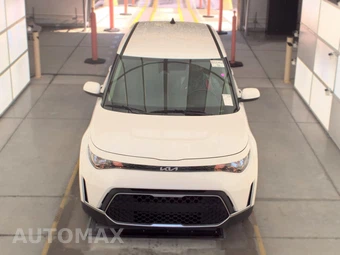 2024 Kia Soul LX - miniatura 2