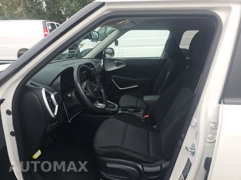 2024 Kia Soul LX - miniatura 7