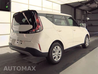 2024 Kia Soul LX - miniatura 4