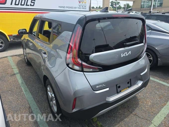 2024 Kia Soul LX - miniatura 2