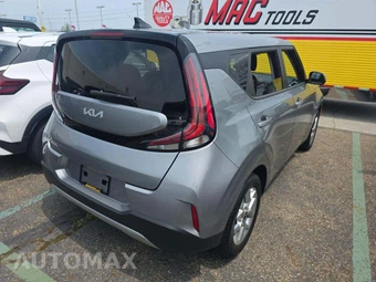 2024 Kia Soul LX - miniatura 3