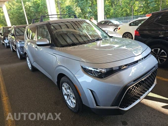 2024 Kia Soul LX - miniatura 3