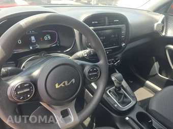 2024 Kia Soul LX - miniatura 11