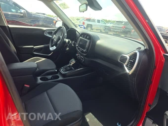 2024 Kia Soul LX - miniatura 8