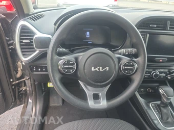 2024 Kia Soul LX - miniatura 10
