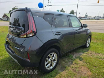 2024 Kia Soul LX - miniatura 4