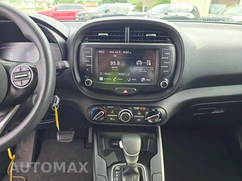 2024 Kia Soul S - miniatura 10