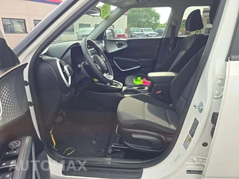 2024 Kia Soul S - miniatura 6