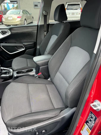 2024 Kia Soul S - miniatura 14