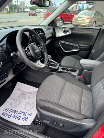 2024 Kia Soul S - miniatura 16