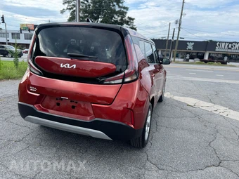 2024 Kia Soul S - miniatura 8
