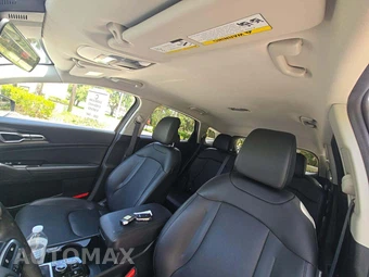 2024 Kia Sportage EX - miniatura 8