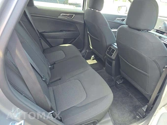 2024 Kia Sportage LX - miniatura 16