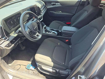 2024 Kia Sportage LX - miniatura 6