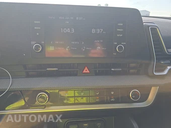 2024 Kia Sportage LX - miniatura 11