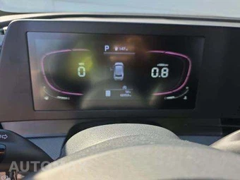 2024 Kia Sportage LX - miniatura 9