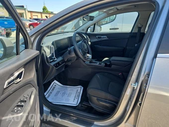 2024 Kia Sportage LX - miniatura 13