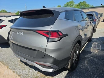 2024 Kia Sportage LX - miniatura 4