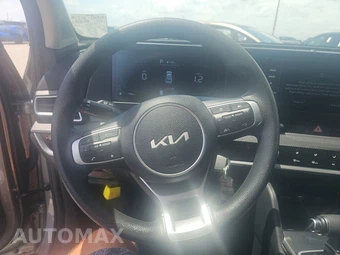 2024 Kia Sportage LX - miniatura 10