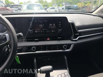 2024 Kia Sportage LX - miniatura 10