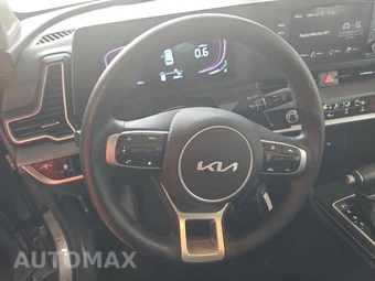 2024 Kia Sportage LX - miniatura 10