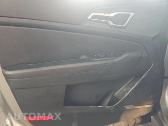 2024 Kia Sportage LX - miniatura 9