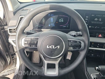 2024 Kia Sportage LX - miniatura 10